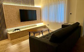 SUITE PLAYA GIJON CENTRO II, a estrenar, 5 huéspedes VUT-5248-AS